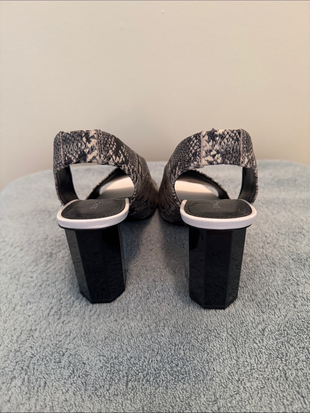 Donald J. Pliner Black & White Snake-Print Slingback Heels - Picture 2 of 4